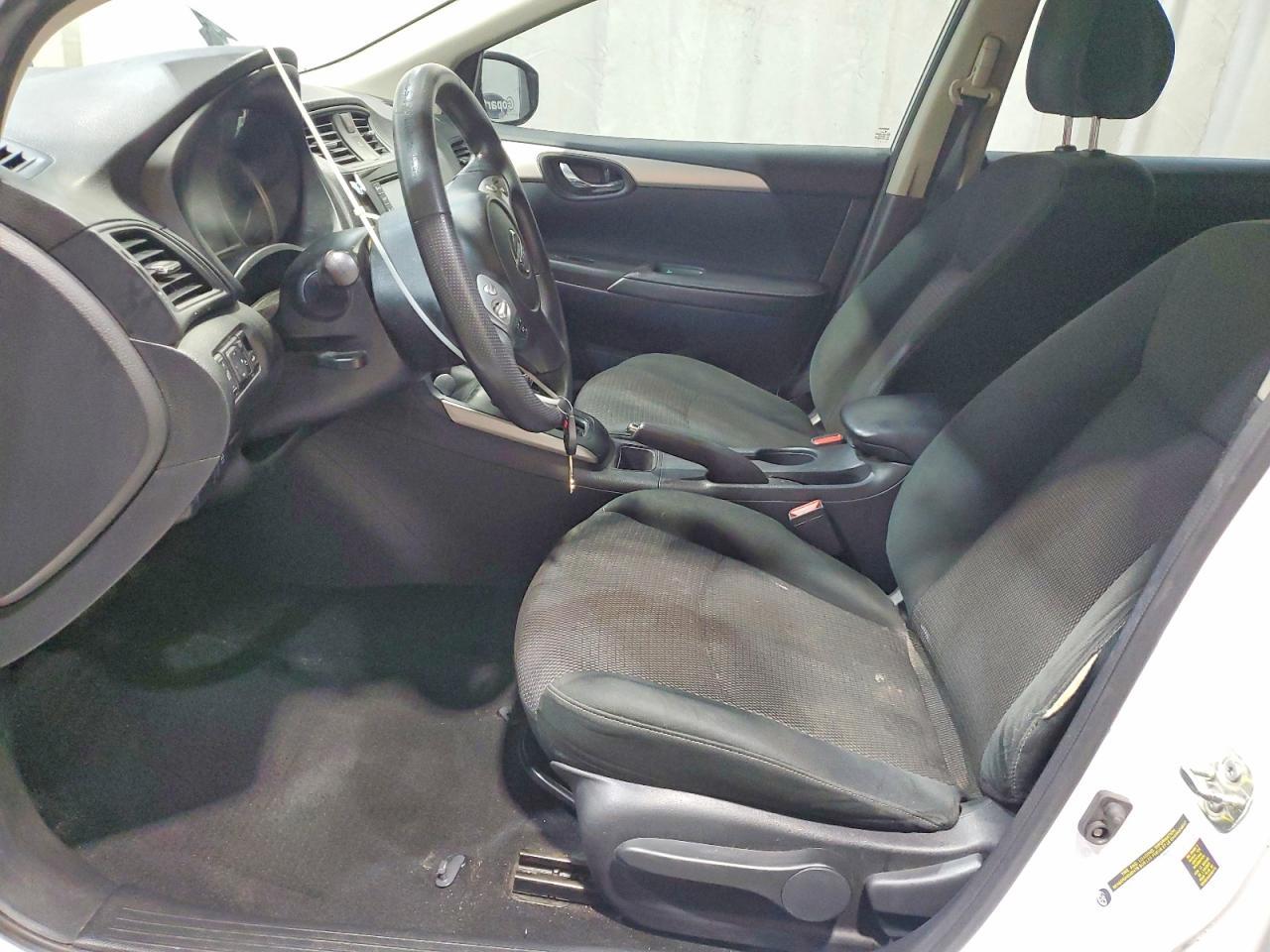 2019 Nissan Sentra S - Фото 7