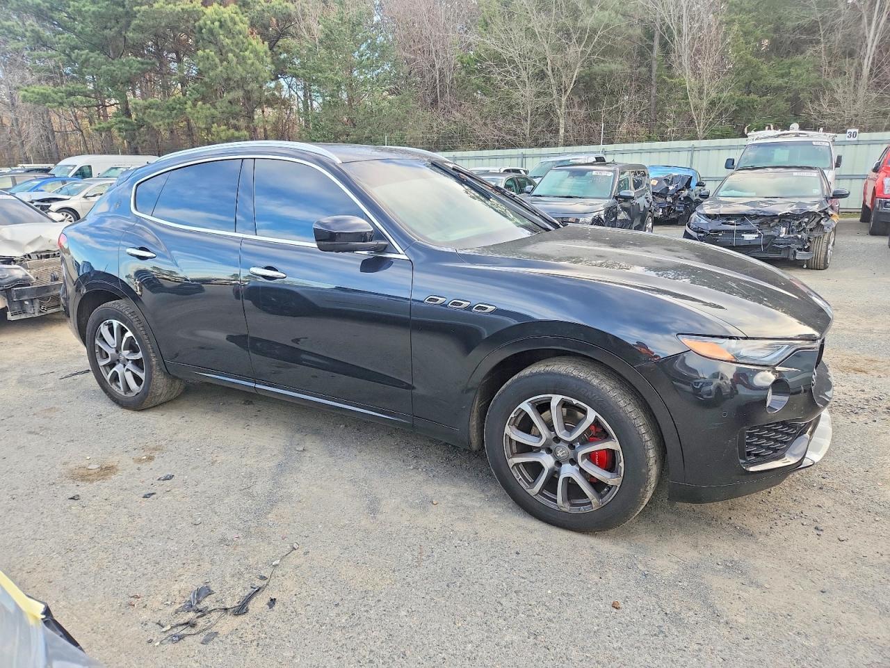 2017 Maserati Levante Luxury - Фото 4