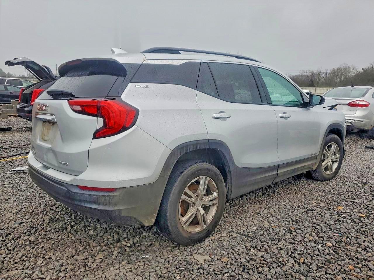 2018 GMC Terrain Sle - Image 3