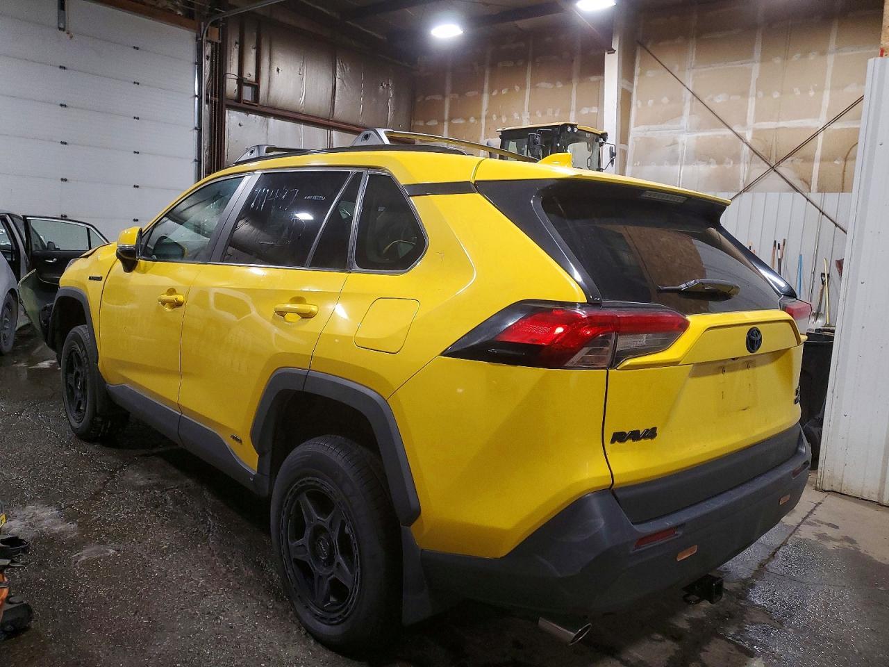 2021 Toyota Rav4 Xle - Фото 2