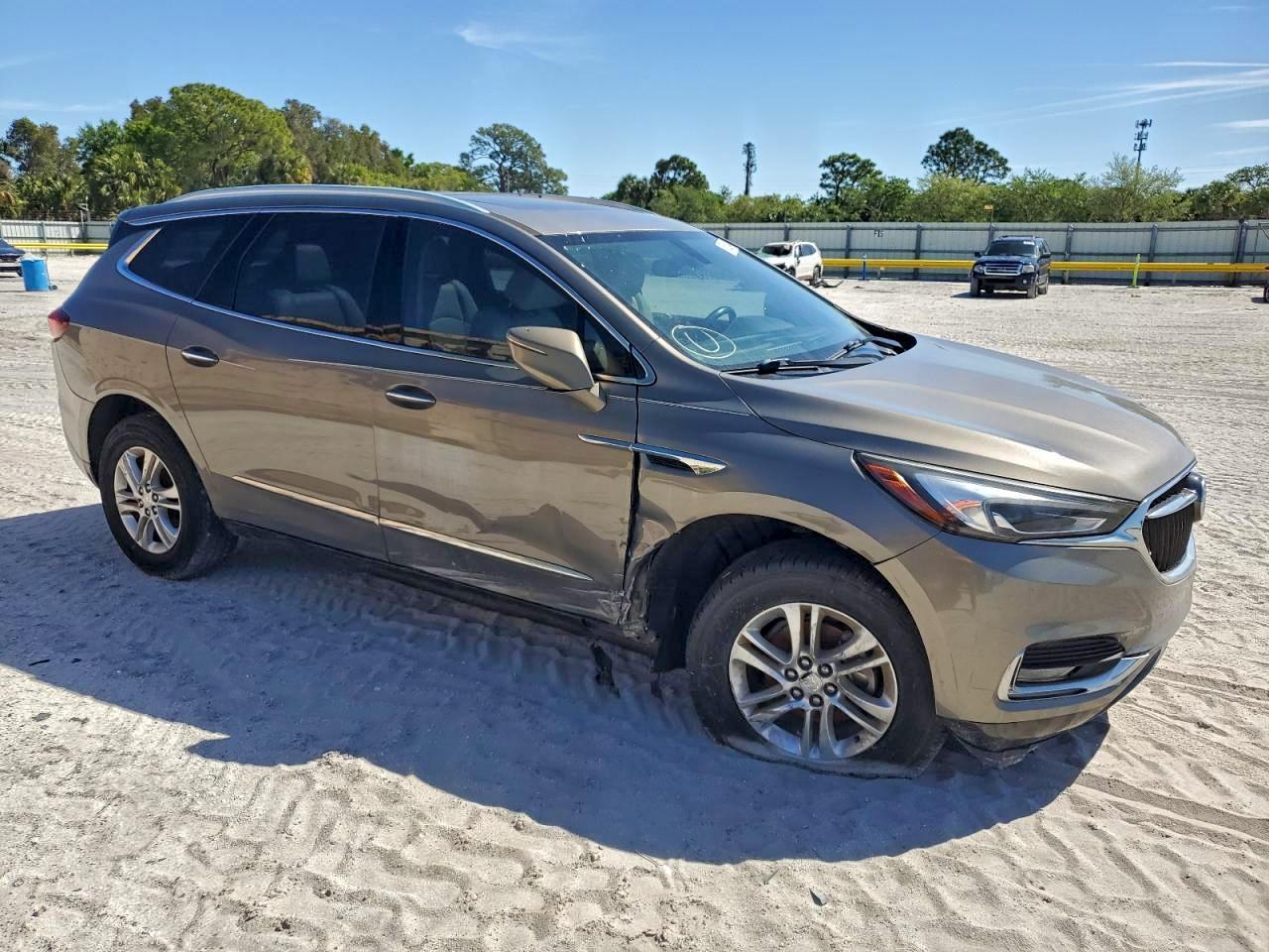 2018 Buick Enclave Essence - Фото 4