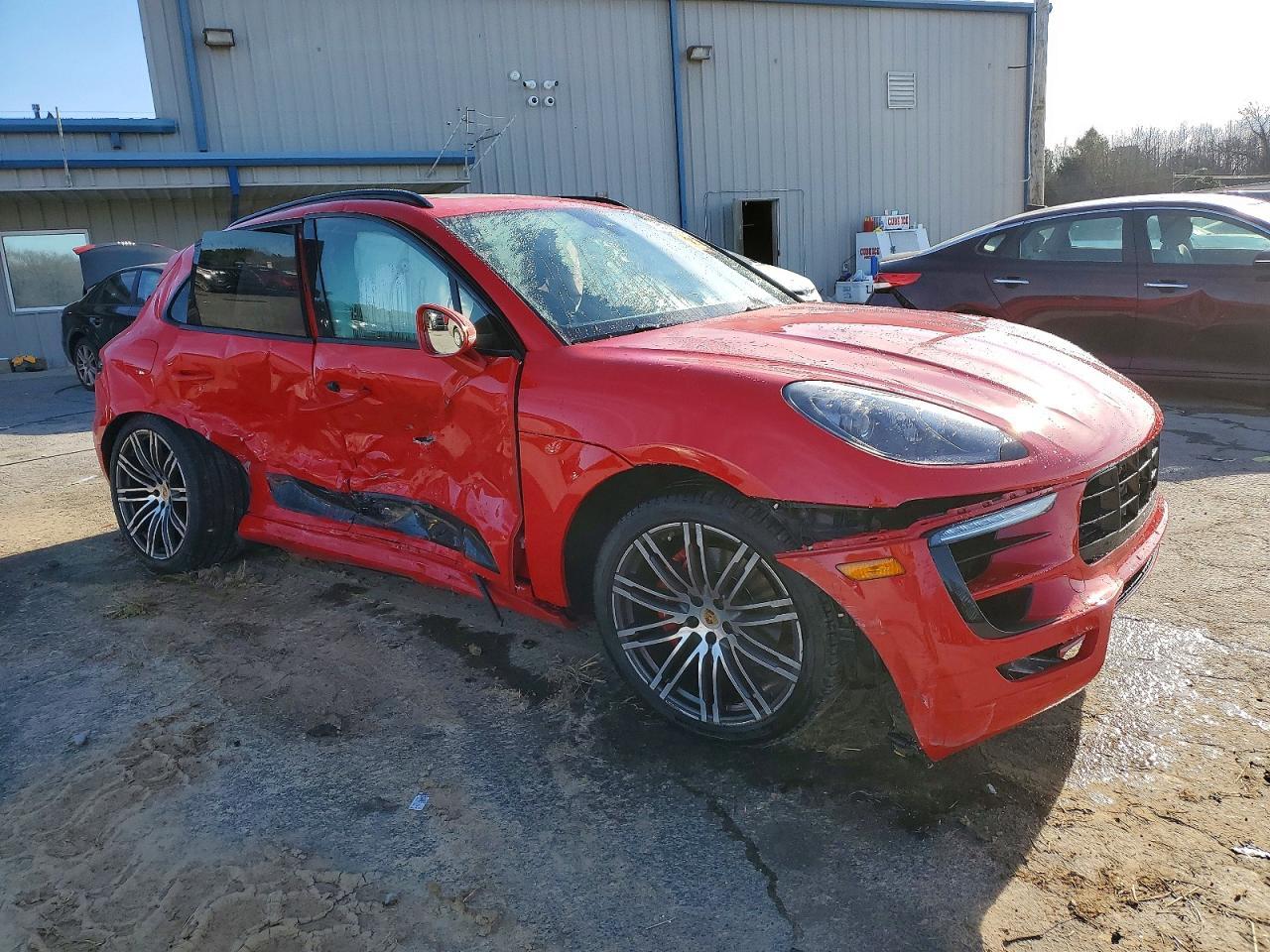 2016 Porsche Macan Turbo - Фото 4