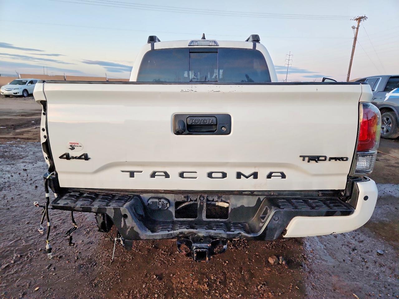 2022 Toyota Tacoma Double Cab - Фото 6
