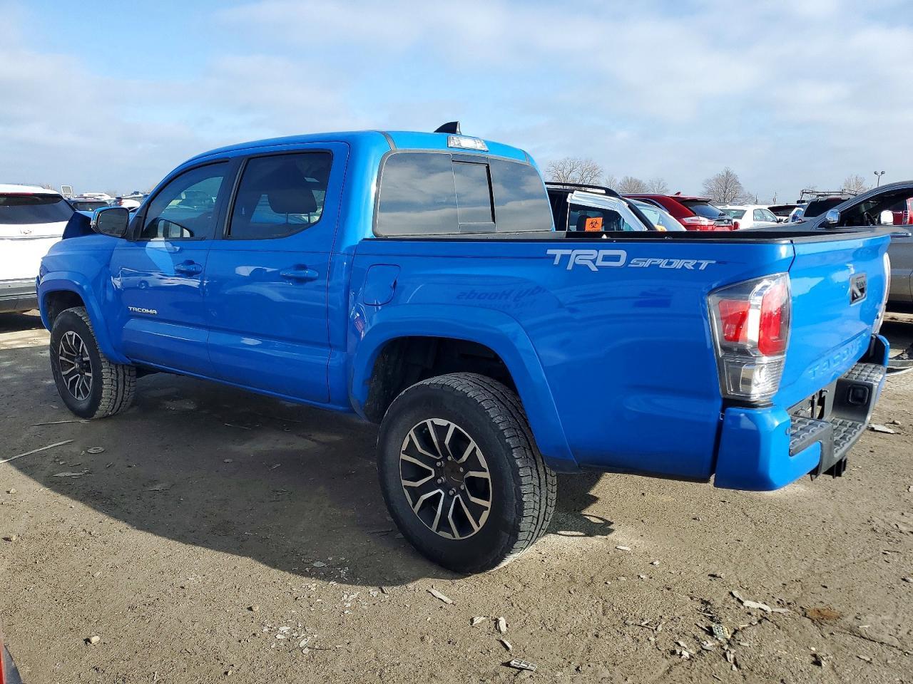 2020 Toyota Tacoma Double Cab - Фото 2