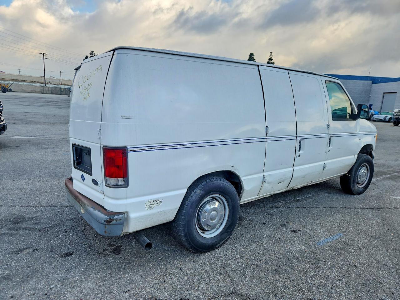 1998 Ford Econoline E250 Van - Image 3