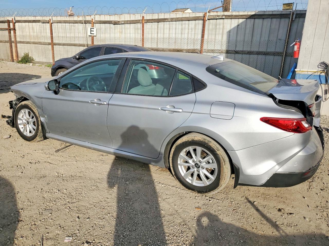 2025 Toyota Camry Xse - Фото 2