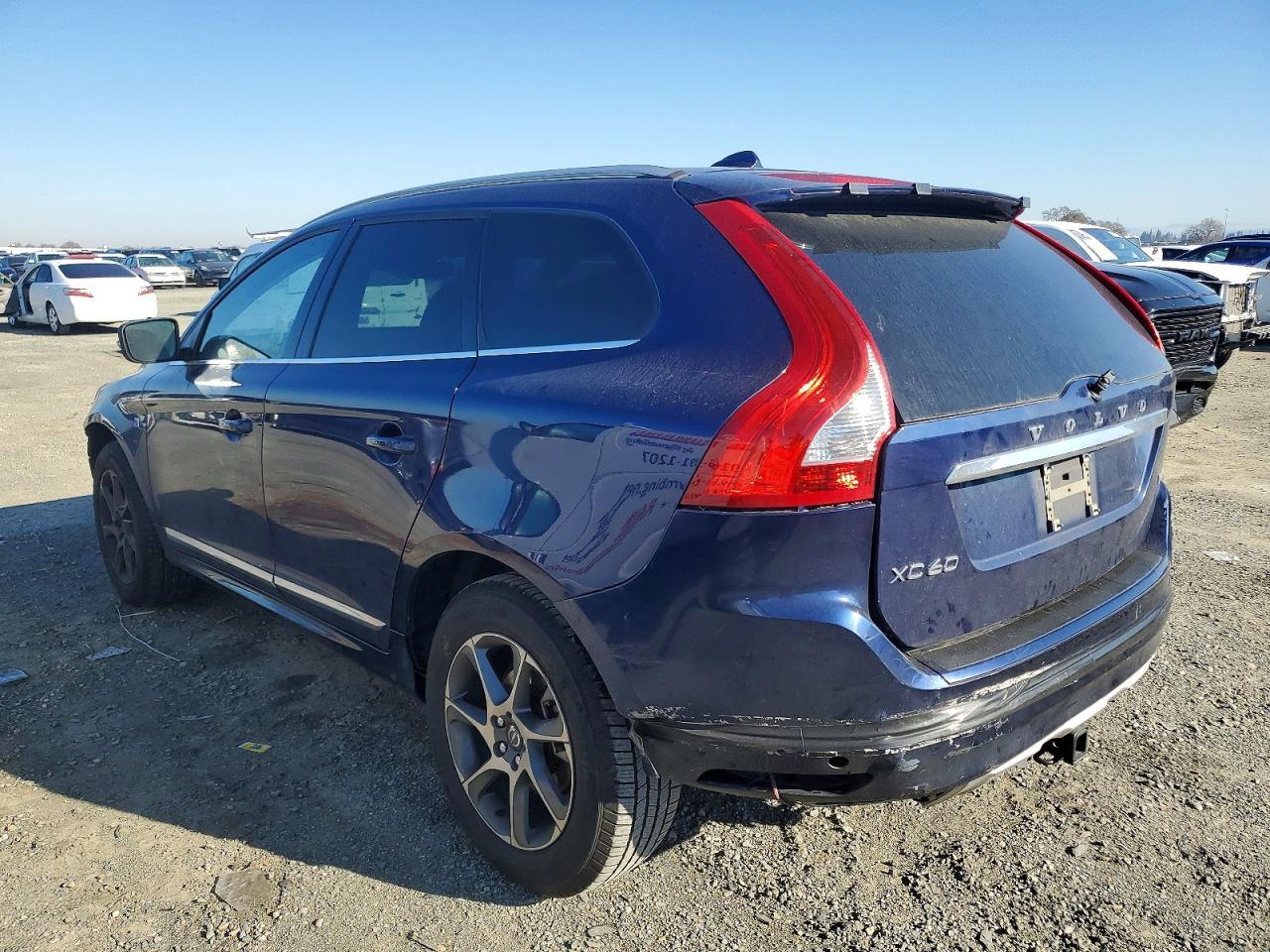 2015 Volvo Xc60 T6 Platinum - Фото 2