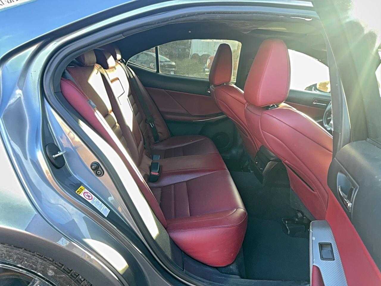 2016 Lexus Is 300 - Фото 6