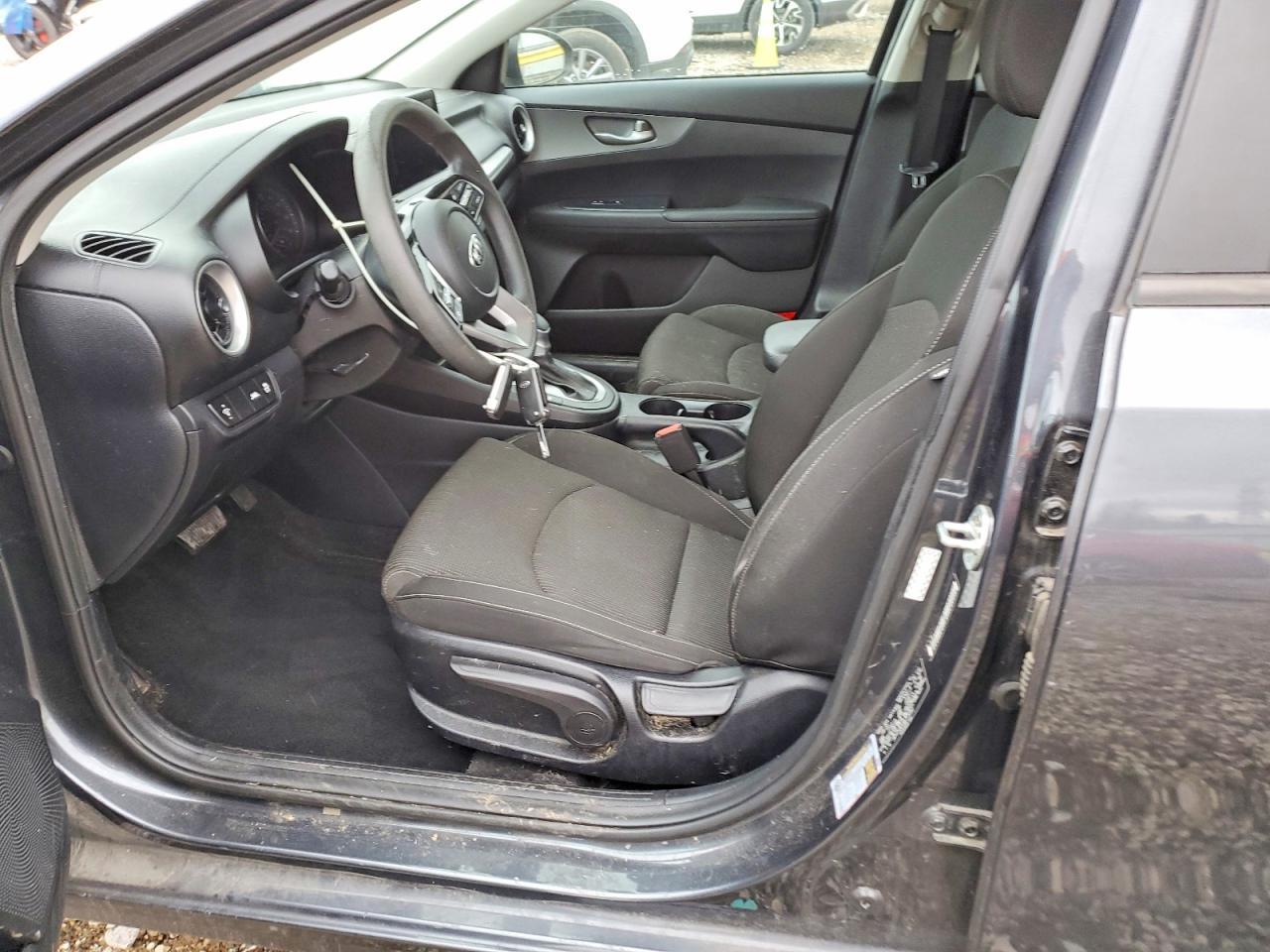 2021 Kia Forte Fe - Image 7