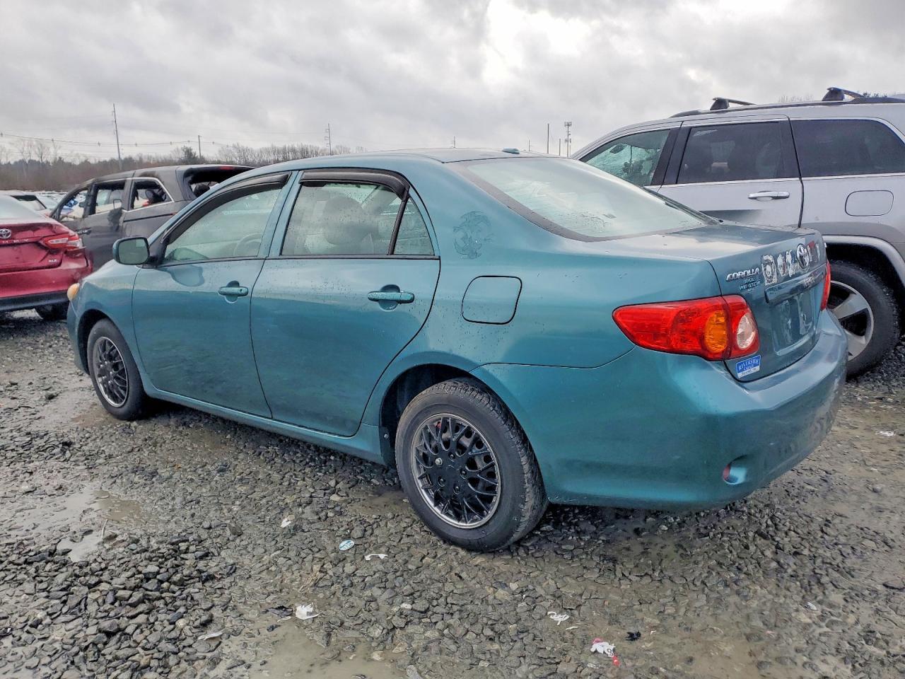 2010 Toyota Corolla - Фото 2