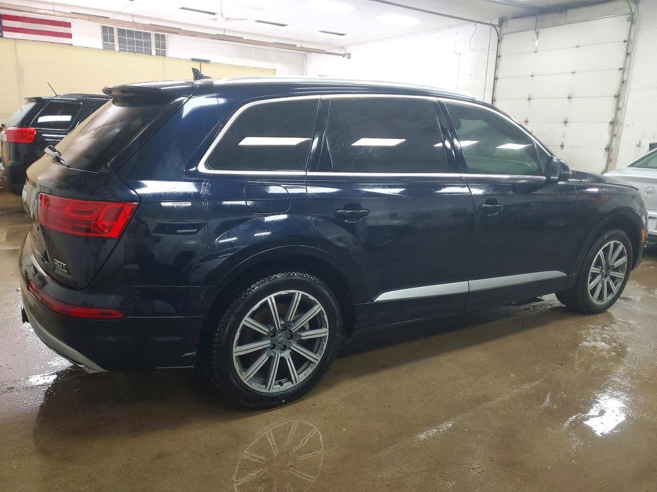 2018 Audi Q7 Premium Plus - Фото 3