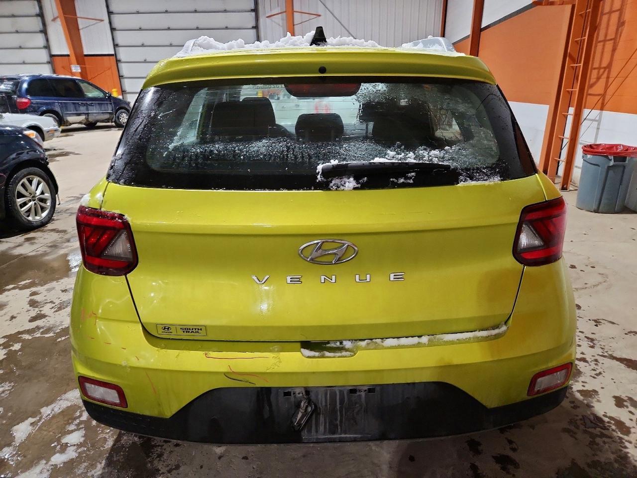 2020 Hyundai Venue Sel - Image 6
