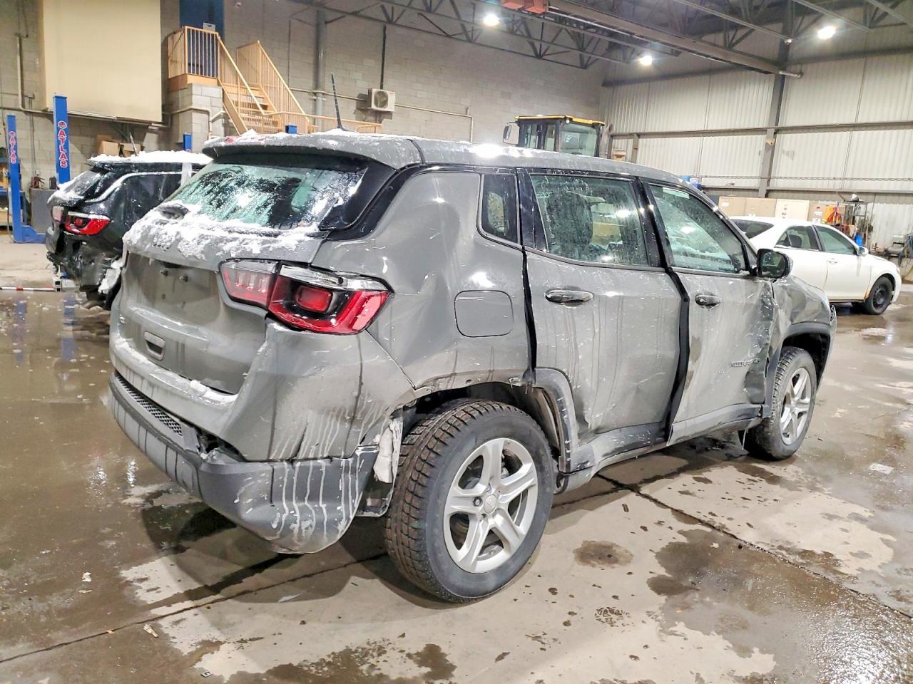 2024 Jeep Compass Sport - Image 3