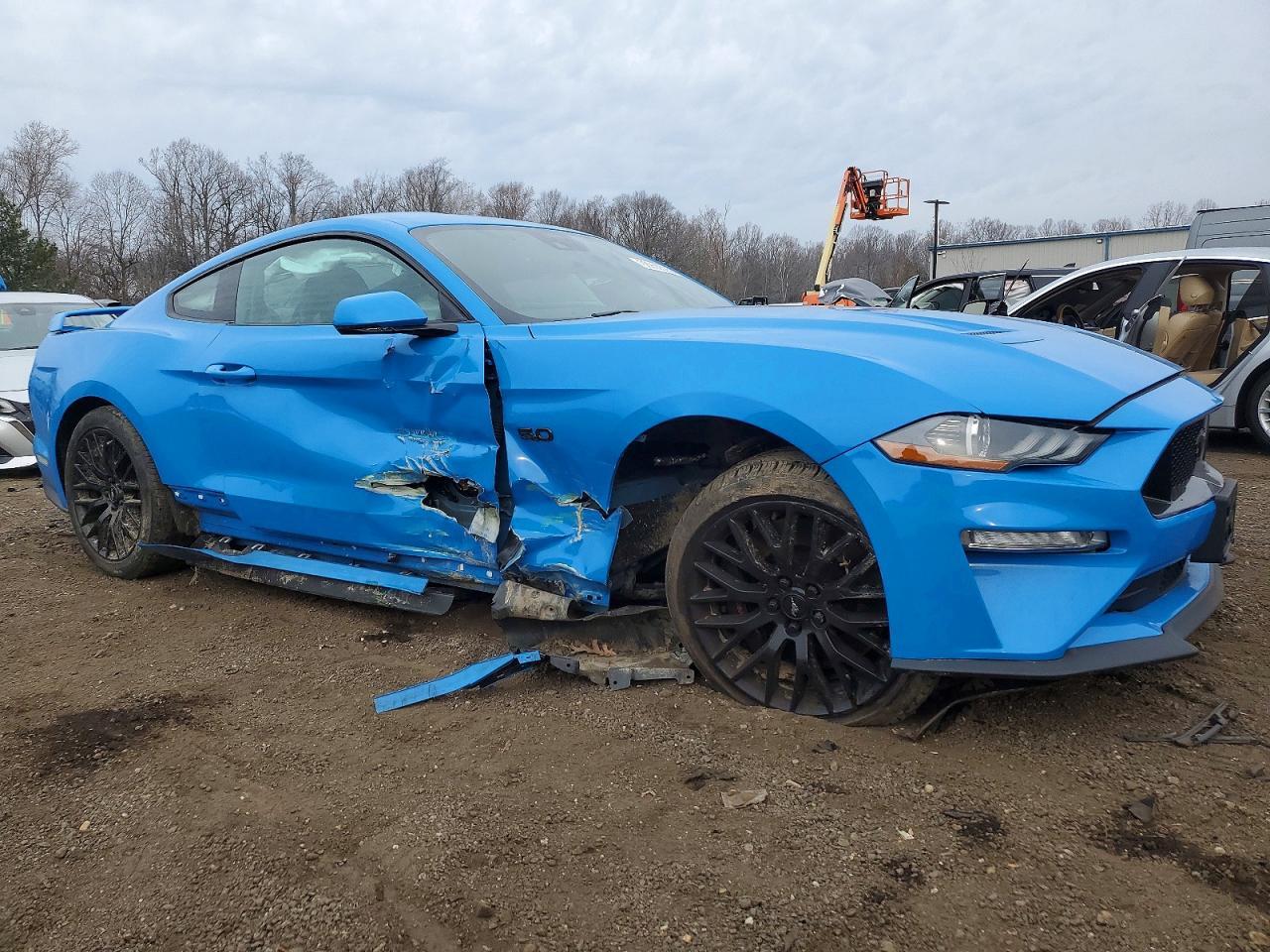 2022 Ford Mustang Gt - Фото 4