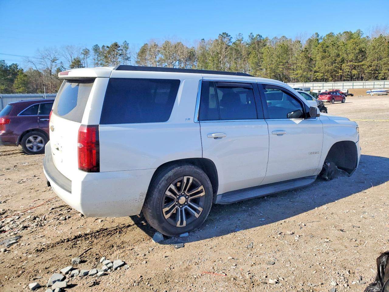2016 Chevrolet Tahoe C1500 Ls - Фото 3