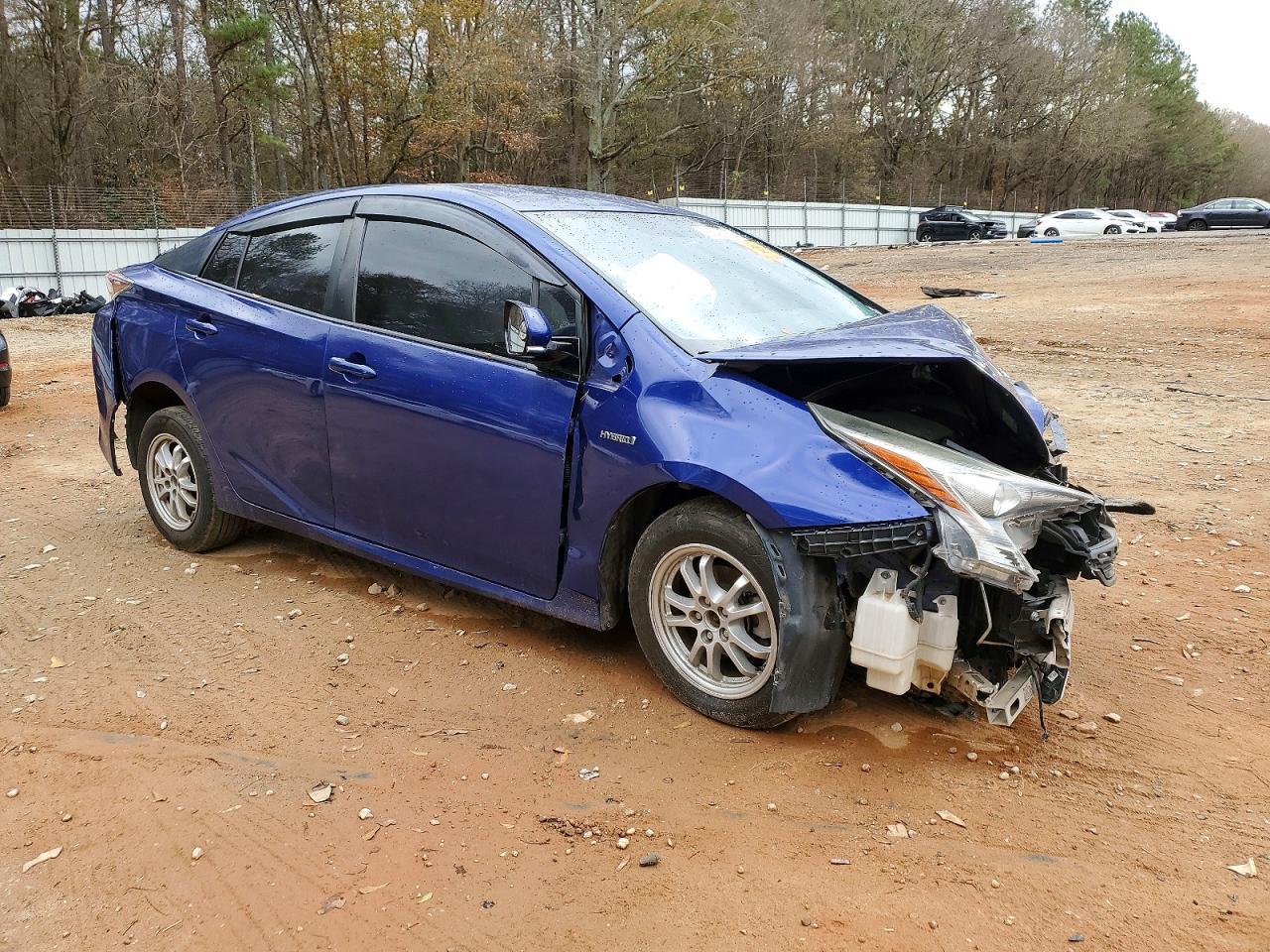 2016 Toyota Prius - Image 4