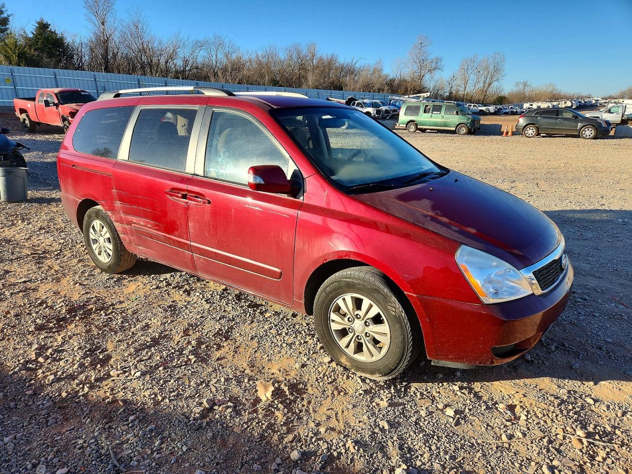 2012 Kia Sedona Lx - Фото 4