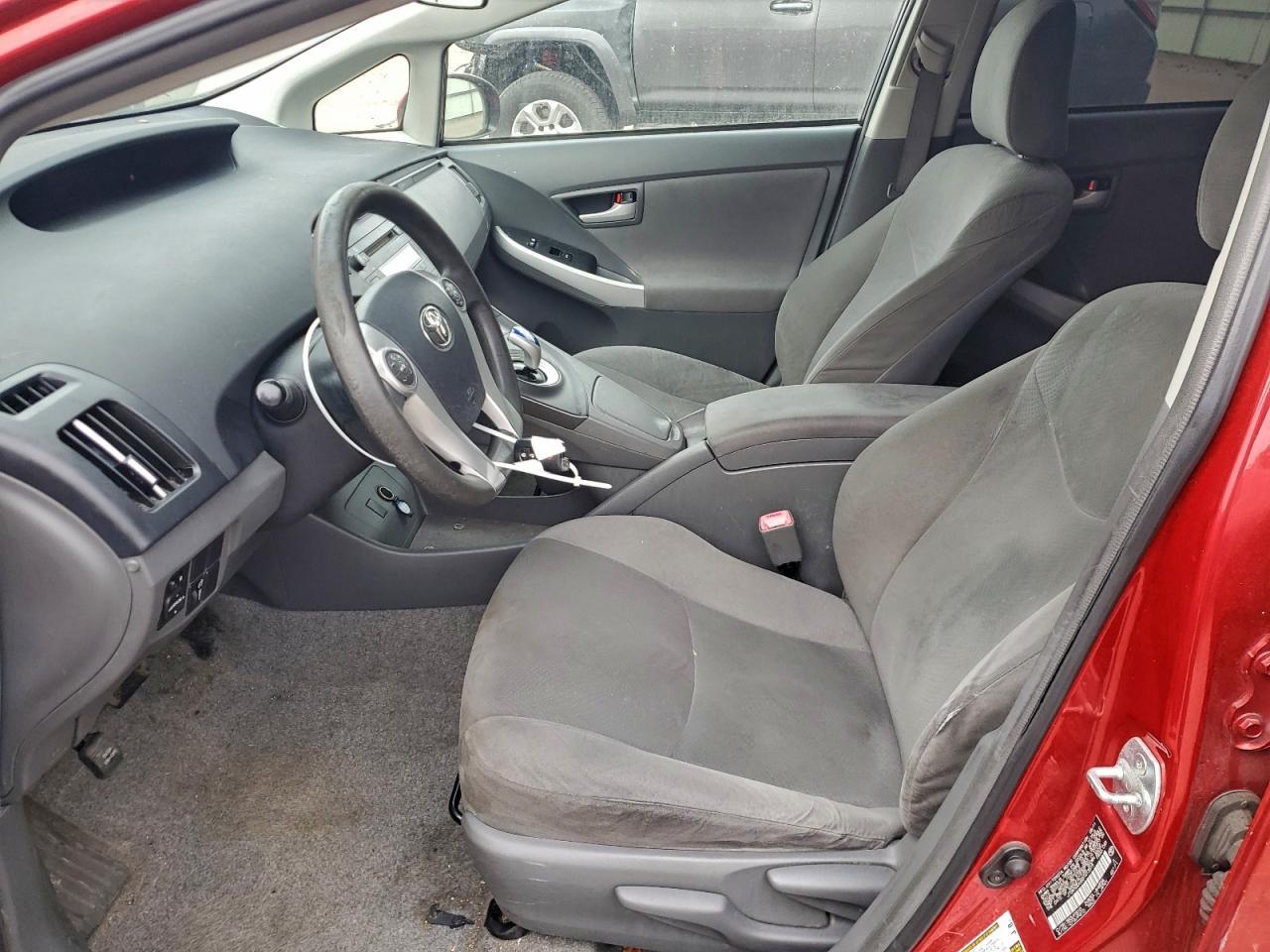 2011 Toyota Prius - Фото 7