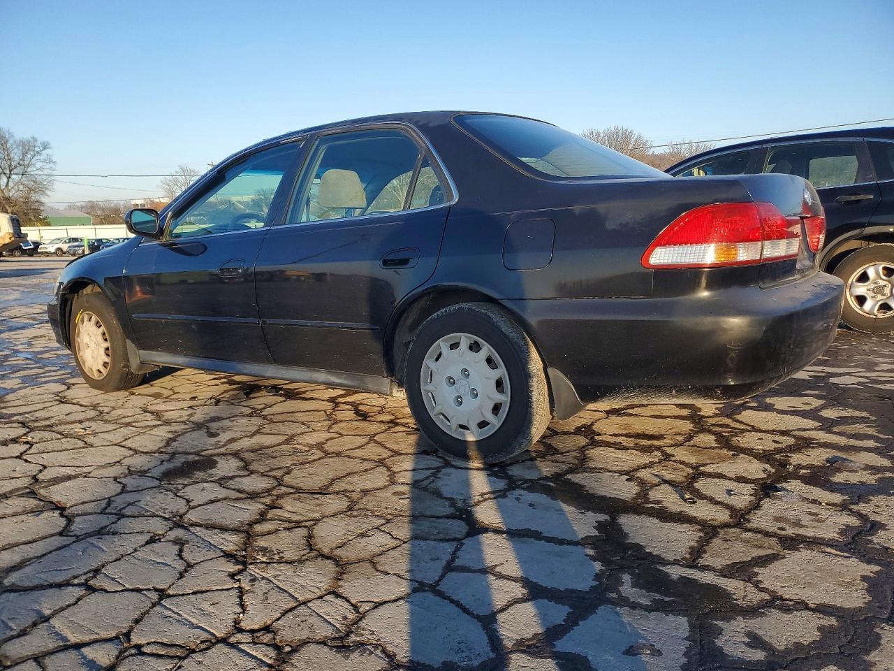 2001 Honda Accord Lx - Image 2