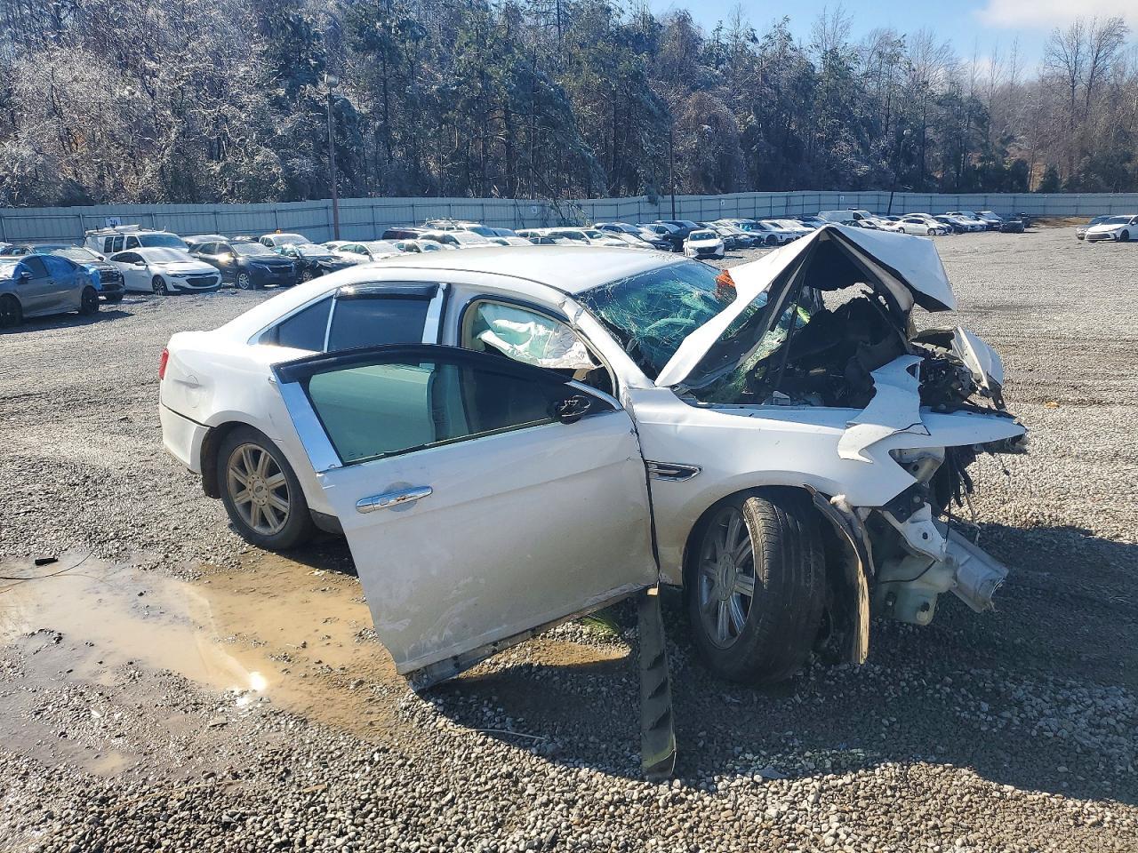 2016 Ford Taurus Se - Фото 4