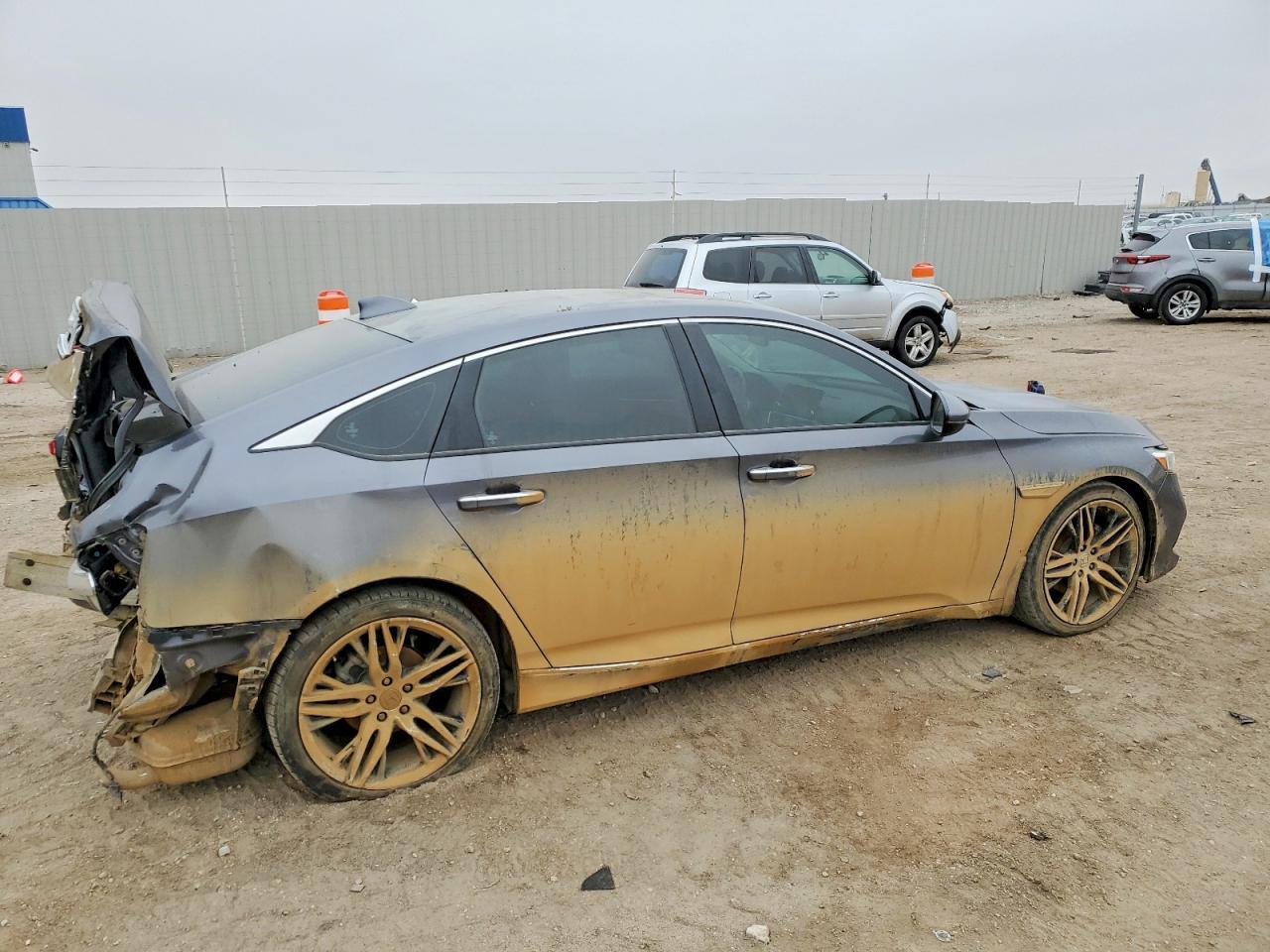 2021 Honda Accord Touring - Фото 3
