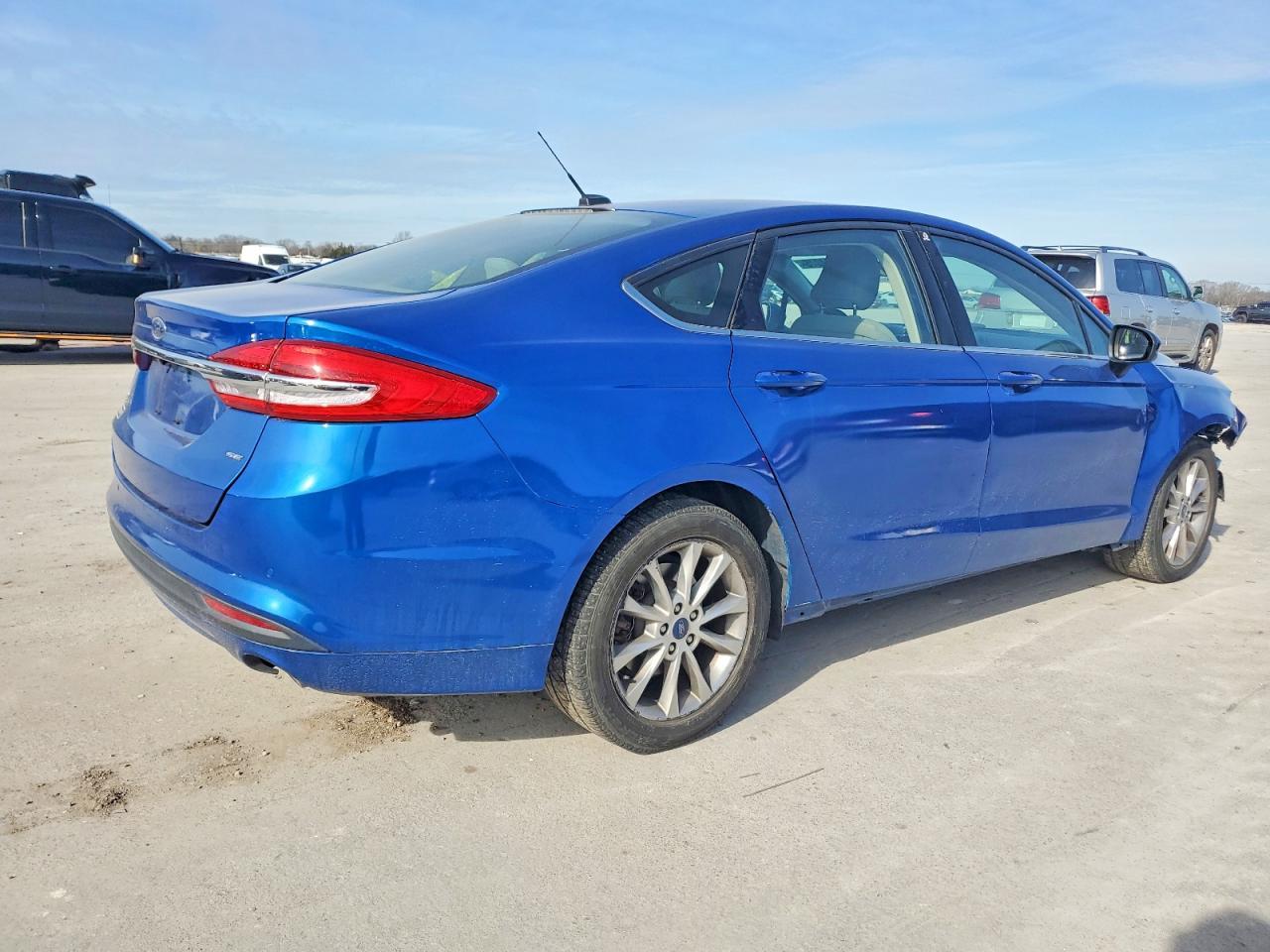 2017 Ford Fusion Se - Image 3