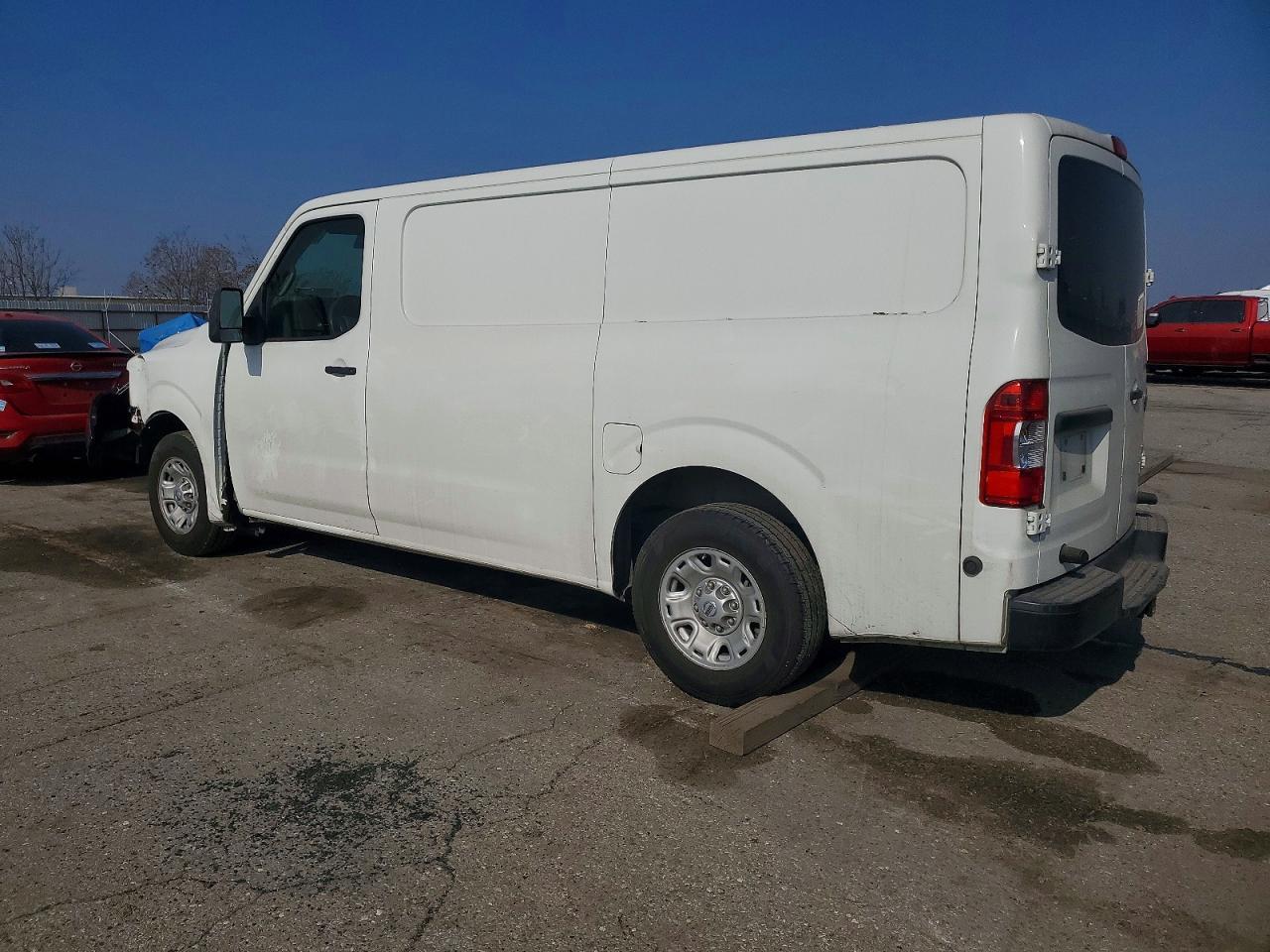 2013 Nissan Nv 1500 - Фото 2
