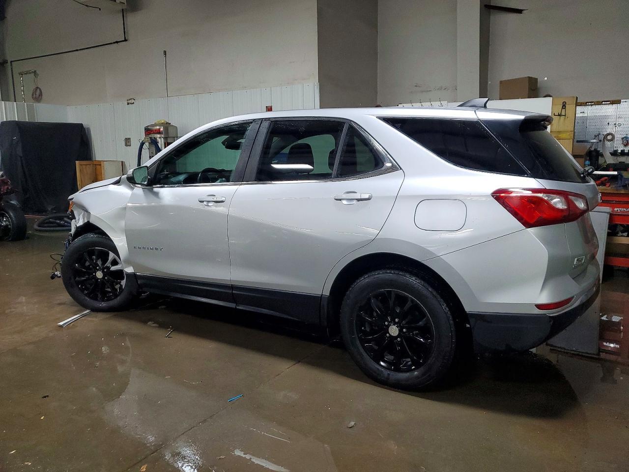 2021 Chevrolet Equinox Lt - Фото 2