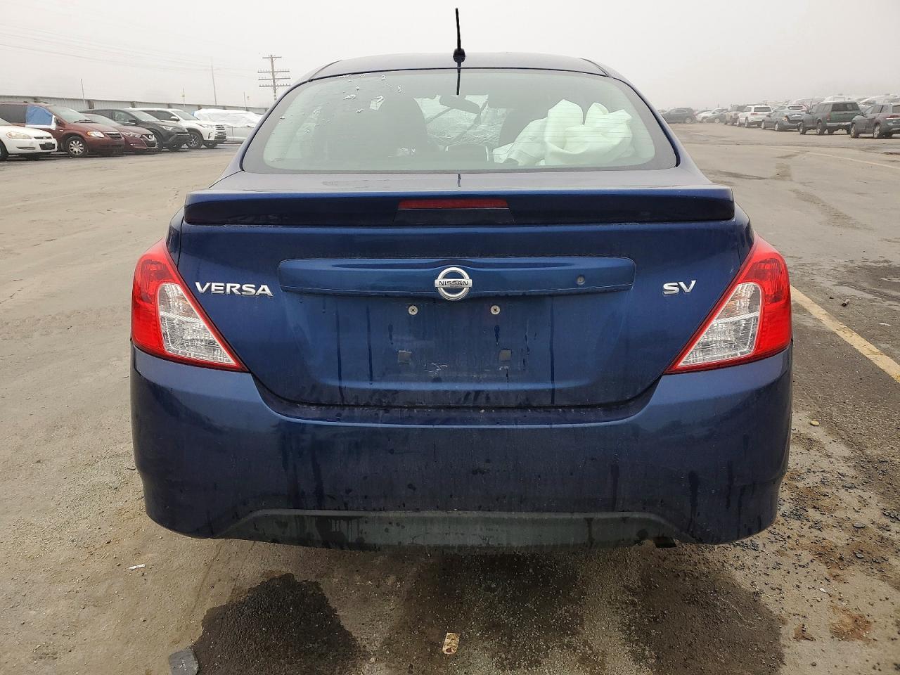 2018 Niss Versa - Фото 6