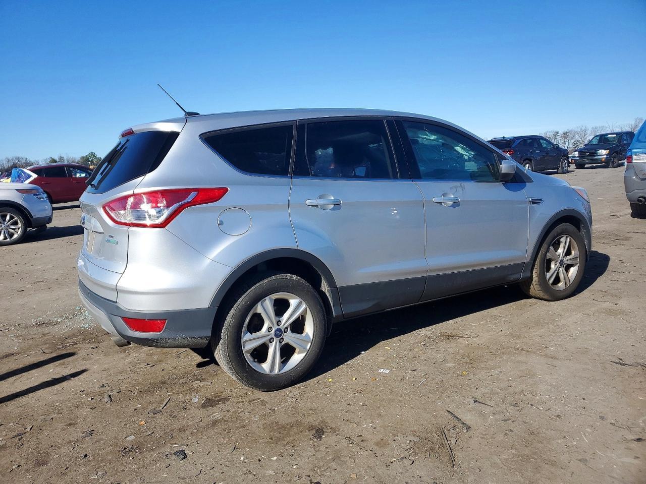 2014 Ford Escape Se - Фото 3