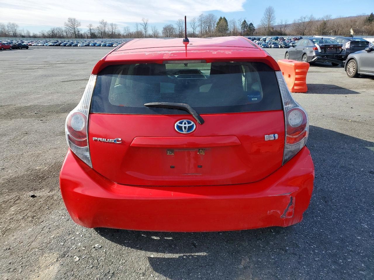 2012 Toyota Prius C - Фото 6