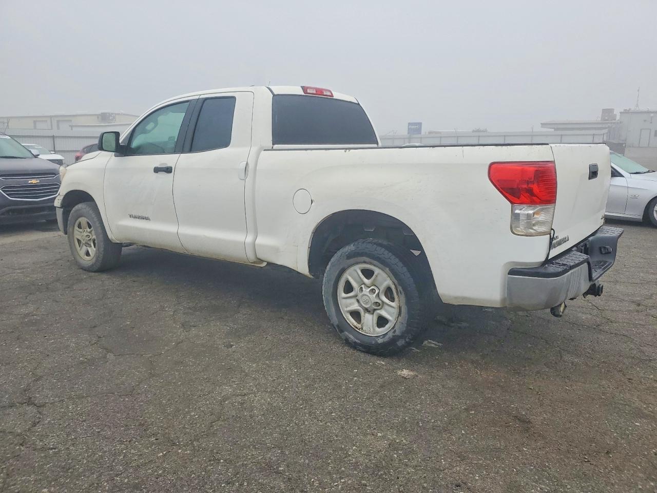 2011 Toyota Tundra Double Cab Sr5 - Фото 2