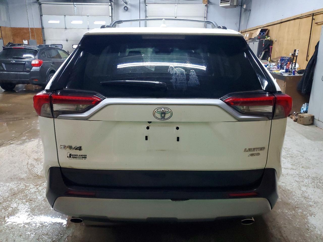 2022 Toyota Rav4 Limited - Фото 6