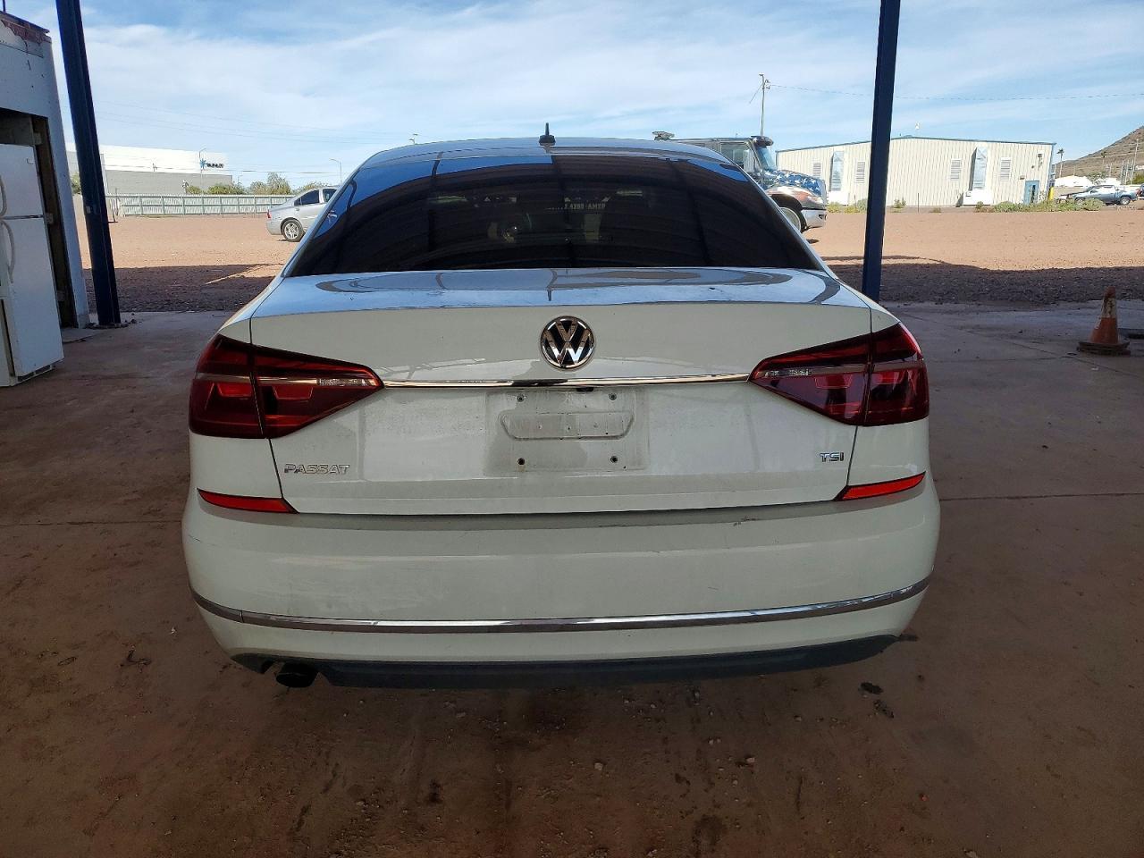 2017 Volkswagen Passat S - Image 6