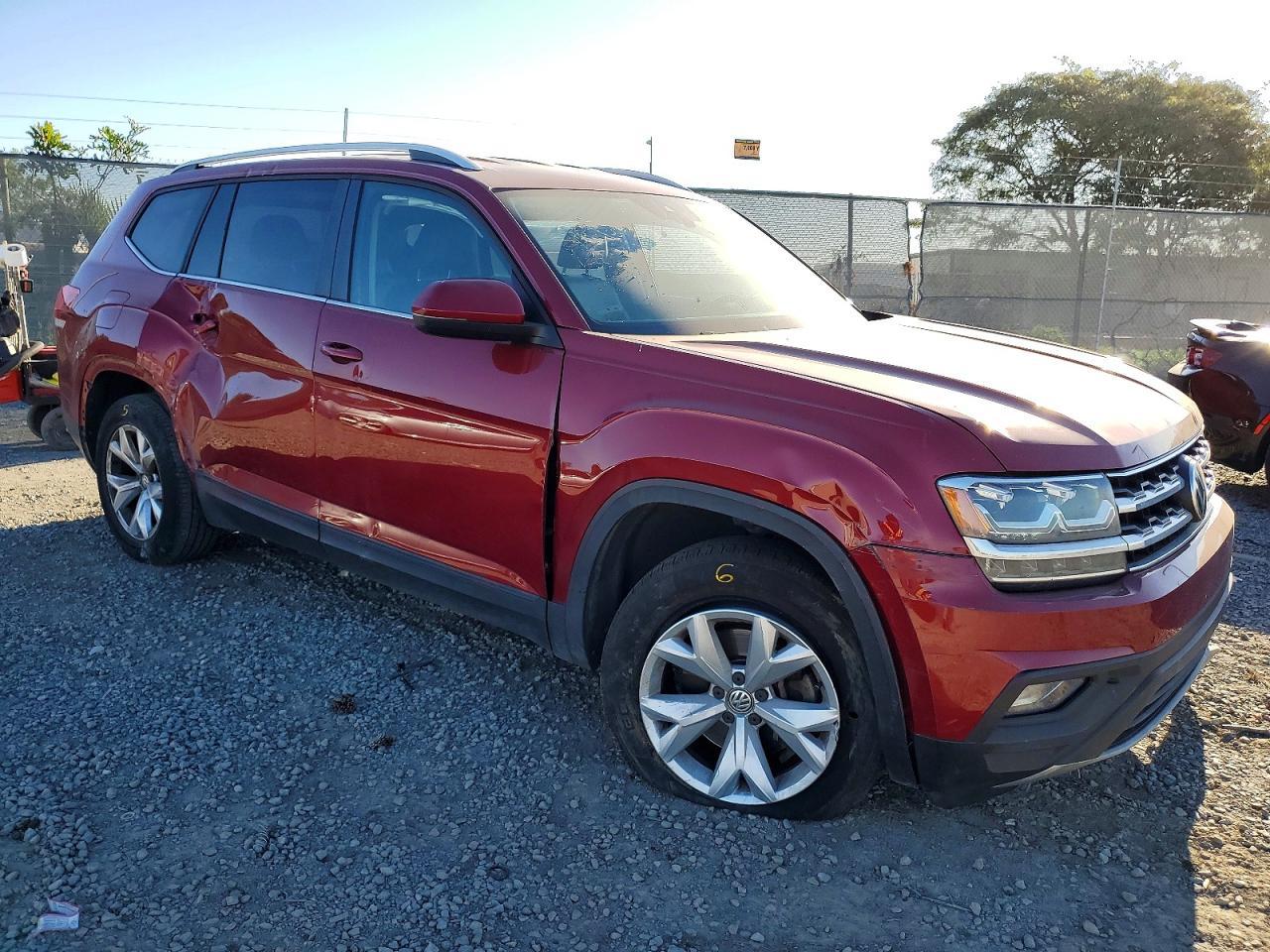 2018 Volkswagen Atlas Se - Image 4