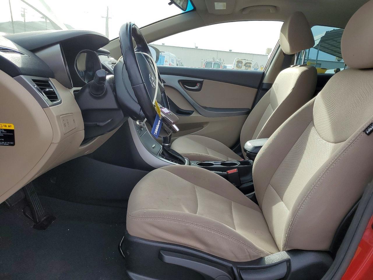 2016 Hyundai Elantra Se - Фото 7