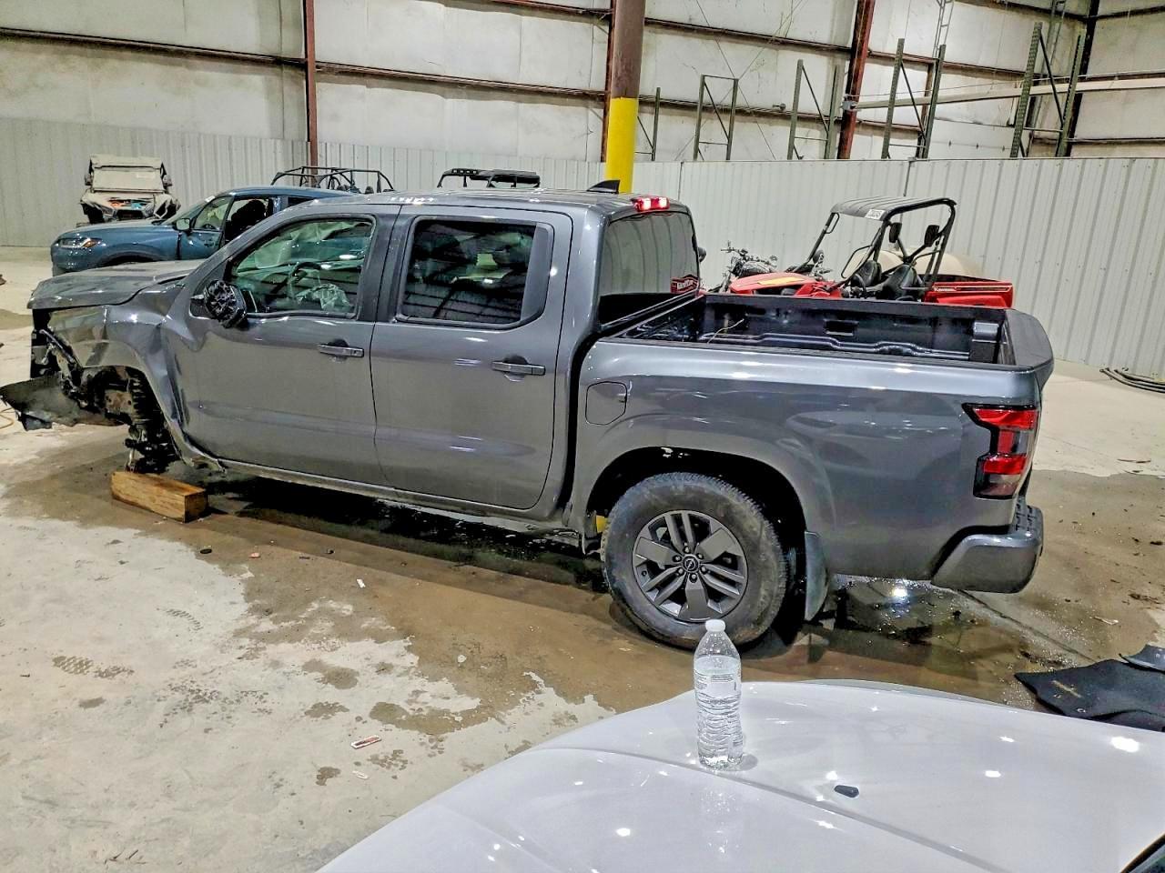 2025 Niss Frontier S - Фото 2