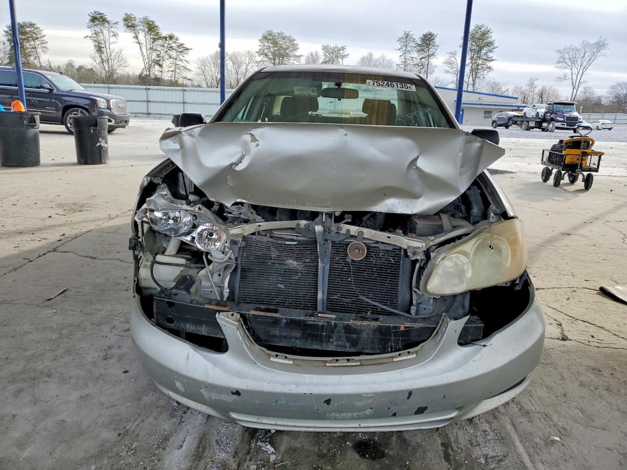 2004 Toyota Corolla Ce - Фото 5