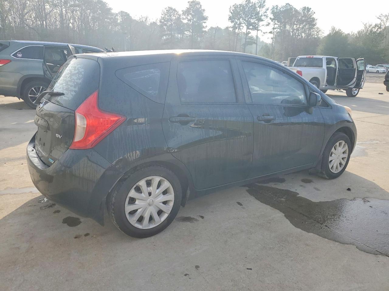 2014 Nissan Versa Note S - Фото 3