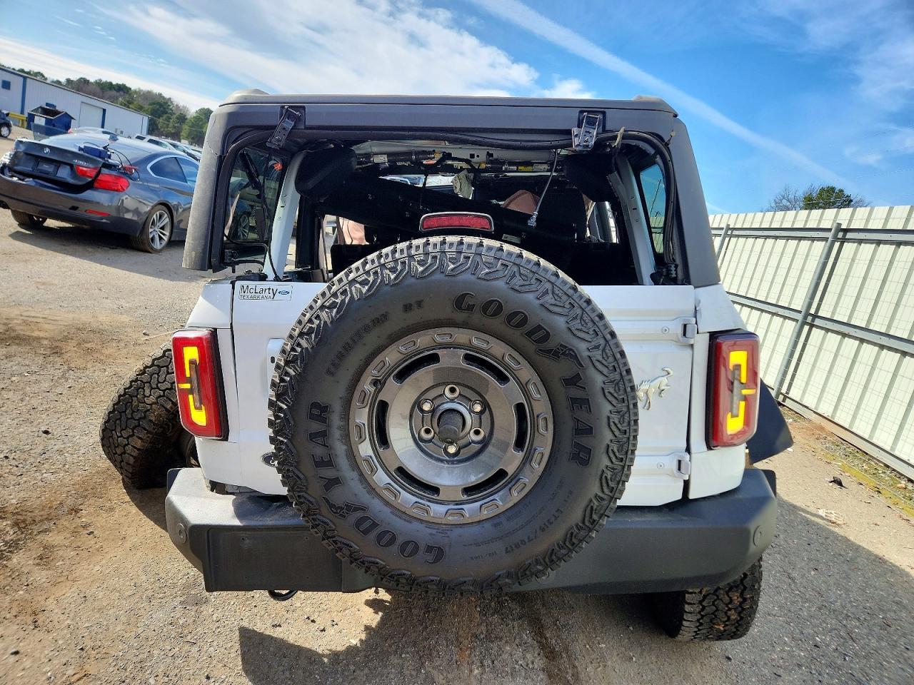 2025 Ford Bronco Outer Banks - Image 6