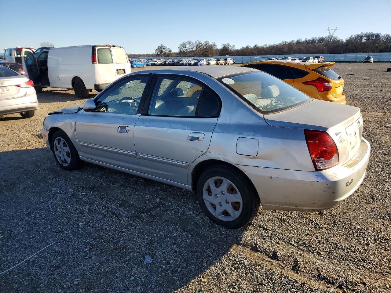 2005 Hyundai Elantra Gls - Фото 2