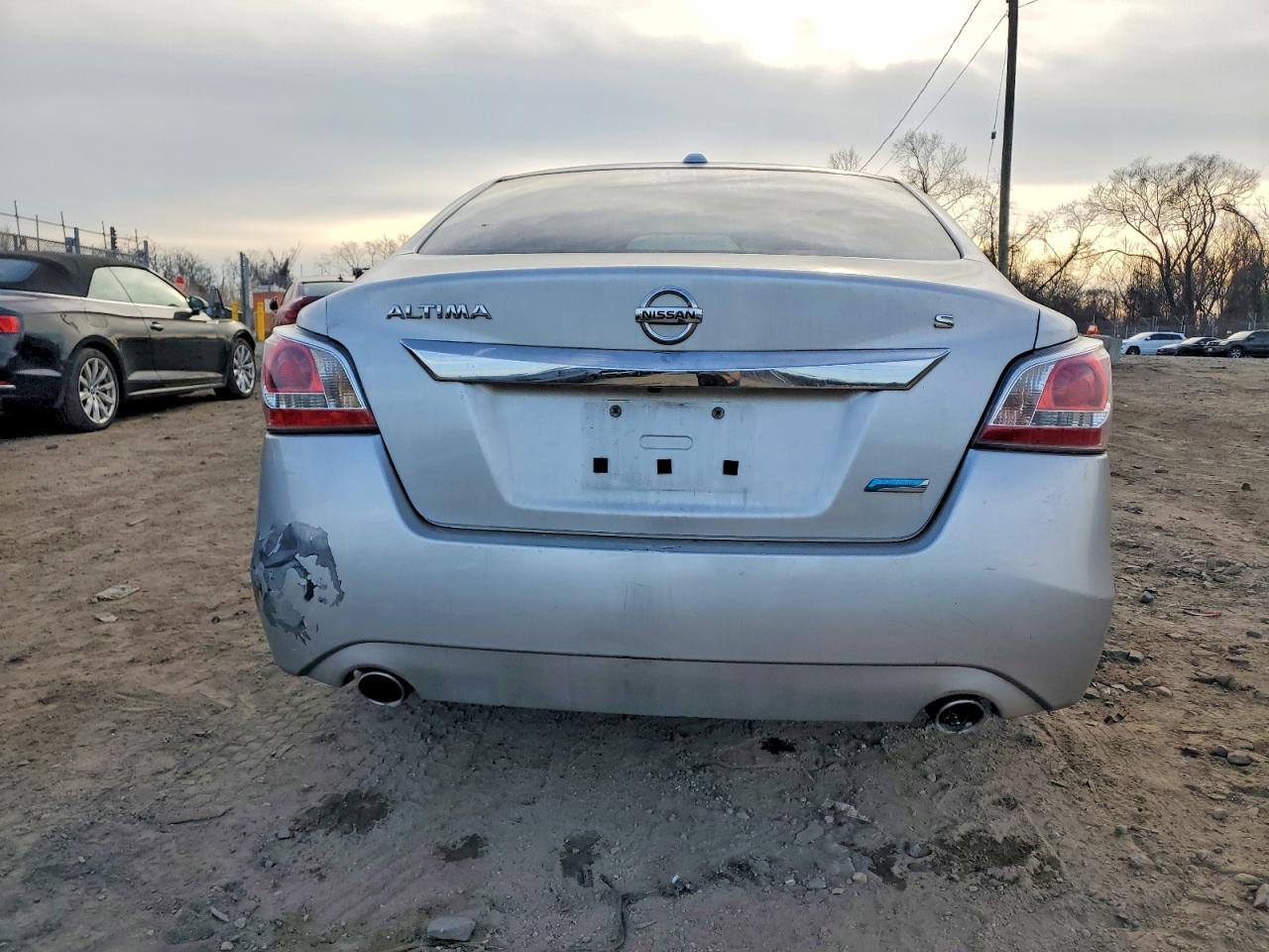 2014 Nissan Altima 2.5 - Image 6