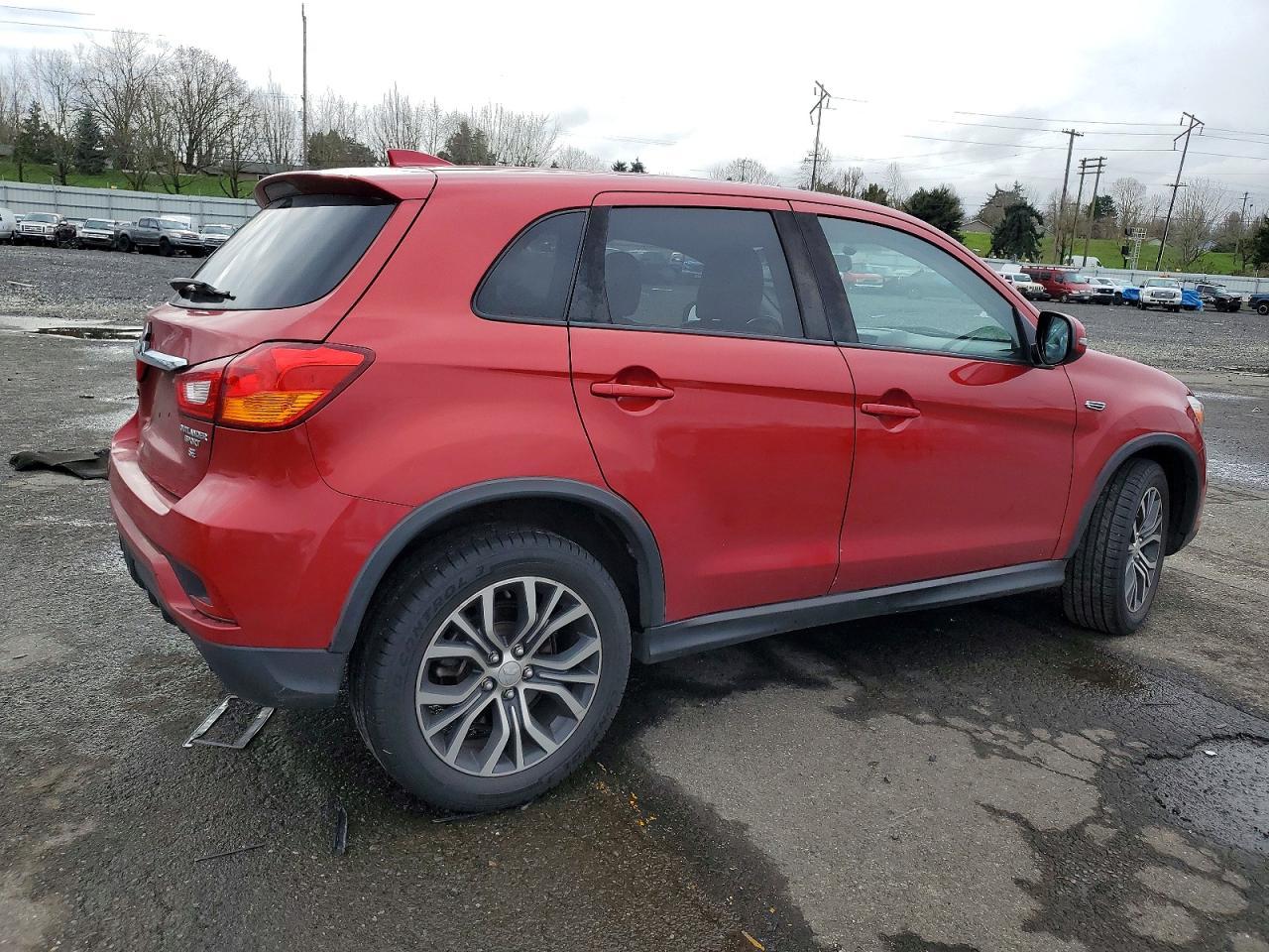 2018 Mitsubishi Outlander Sport Es - Фото 3