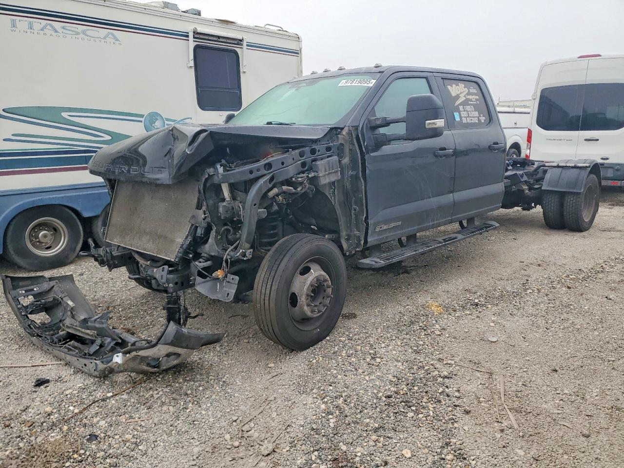 2024 Ford F550 Super Duty Truck Cab And Chassis - Фото 2