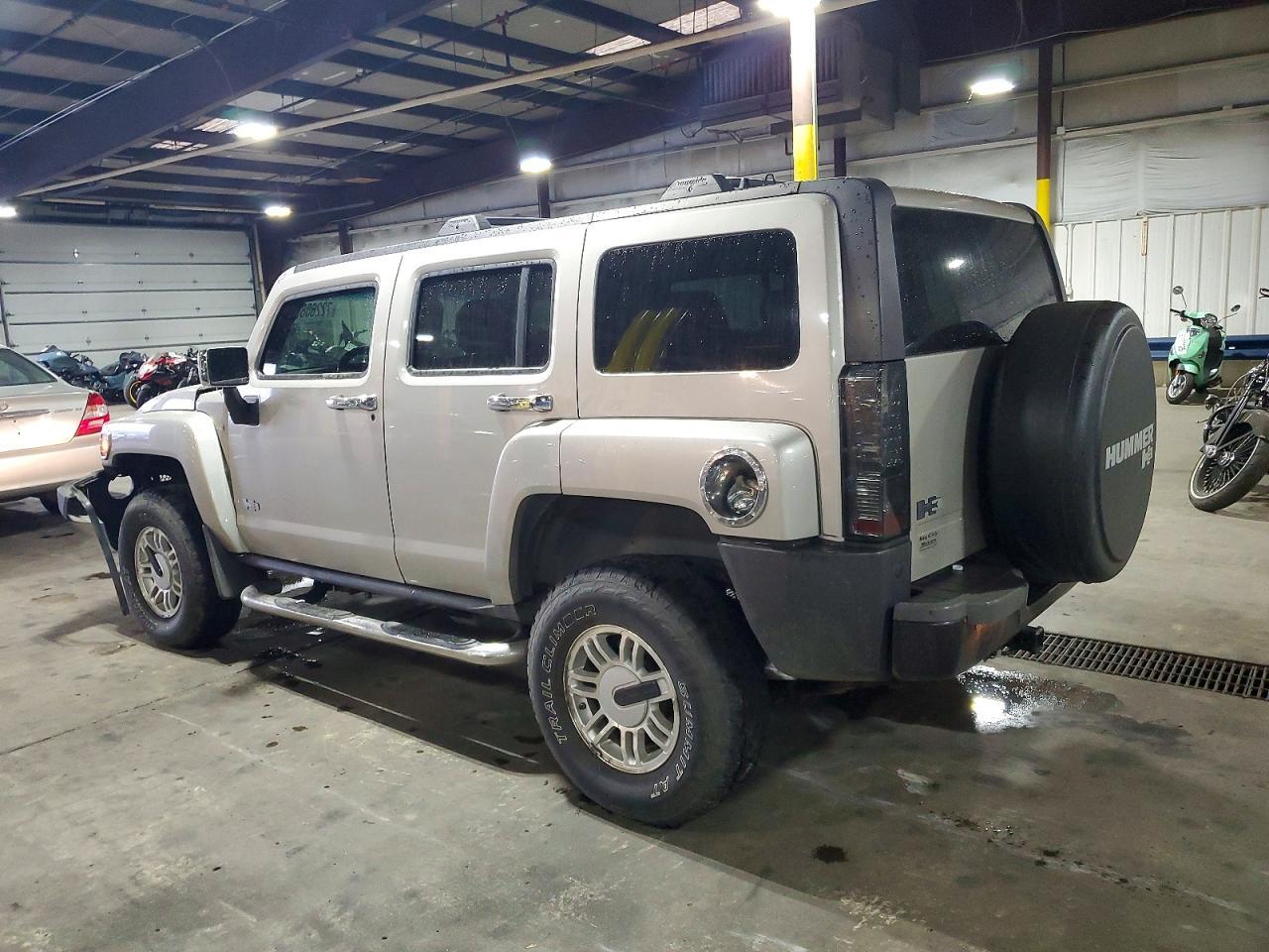 2006 Hummer H3 - Фото 2