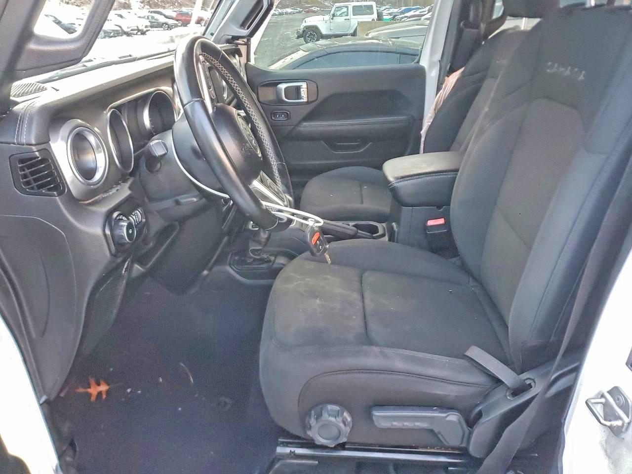 2021 Jeep Wrangler Unlimited Sahara - Фото 7