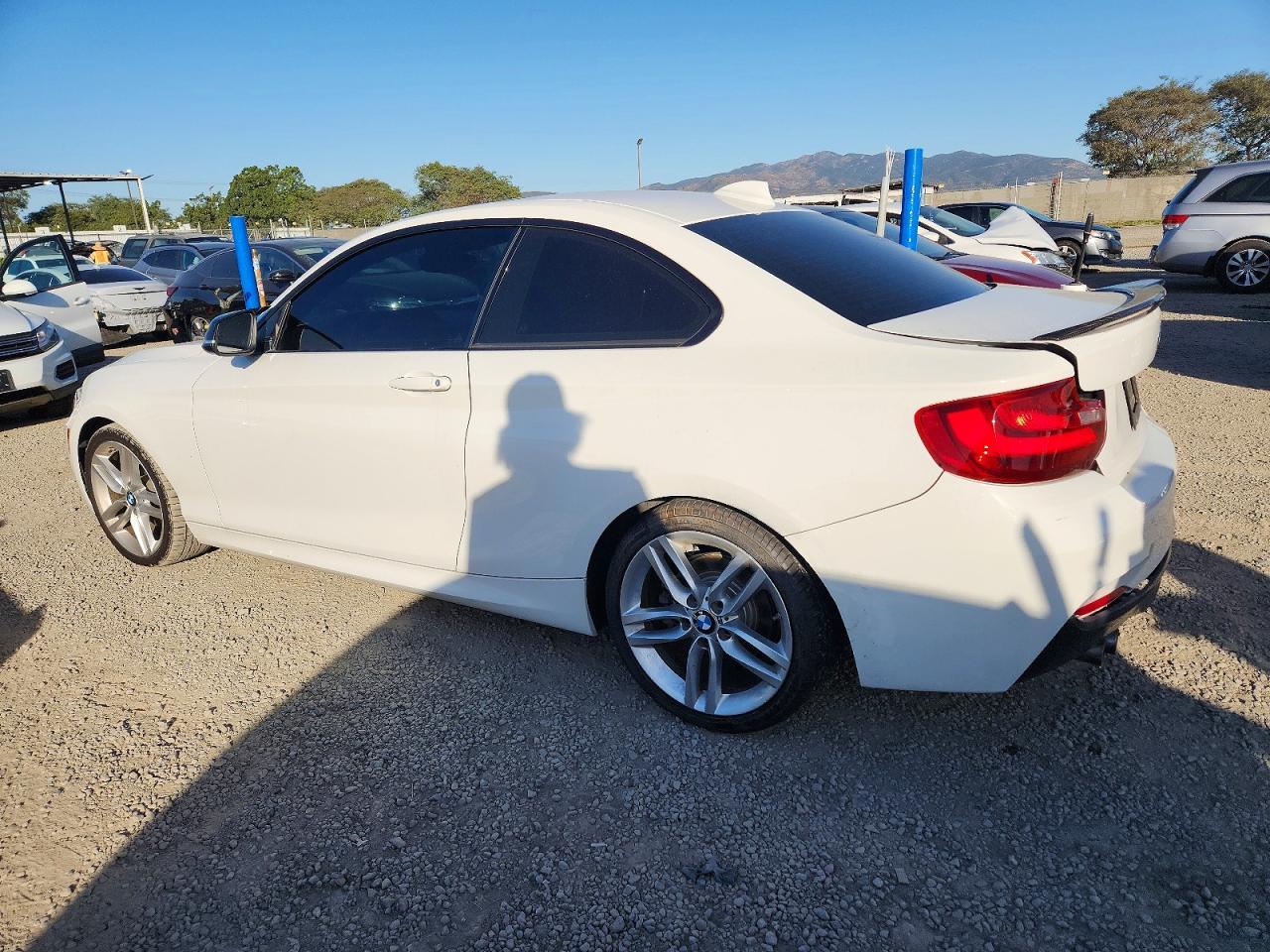 2015 BMW 228 I Sulev - Image 2