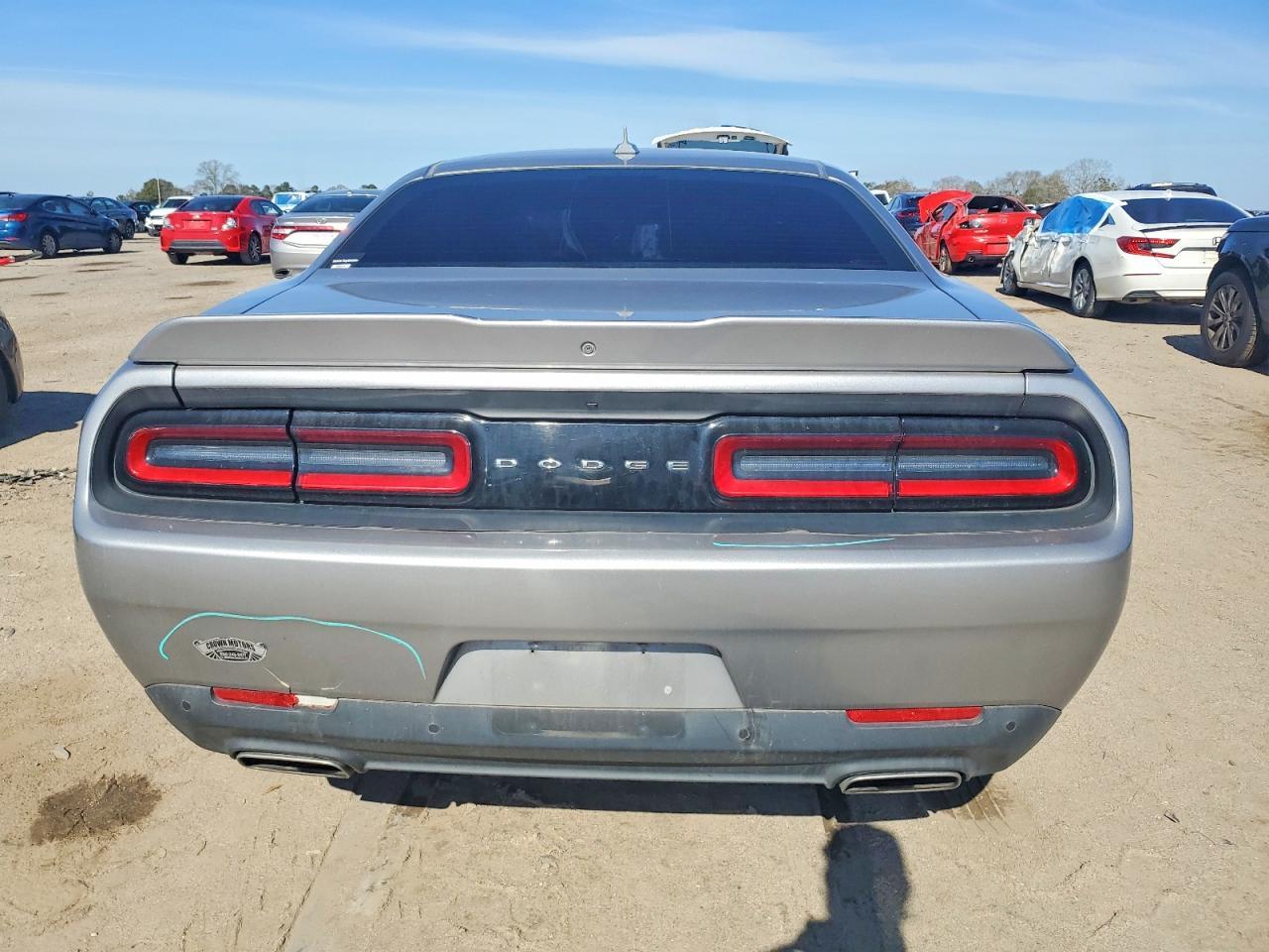 2018 Dodge Challenger Sxt - Image 6