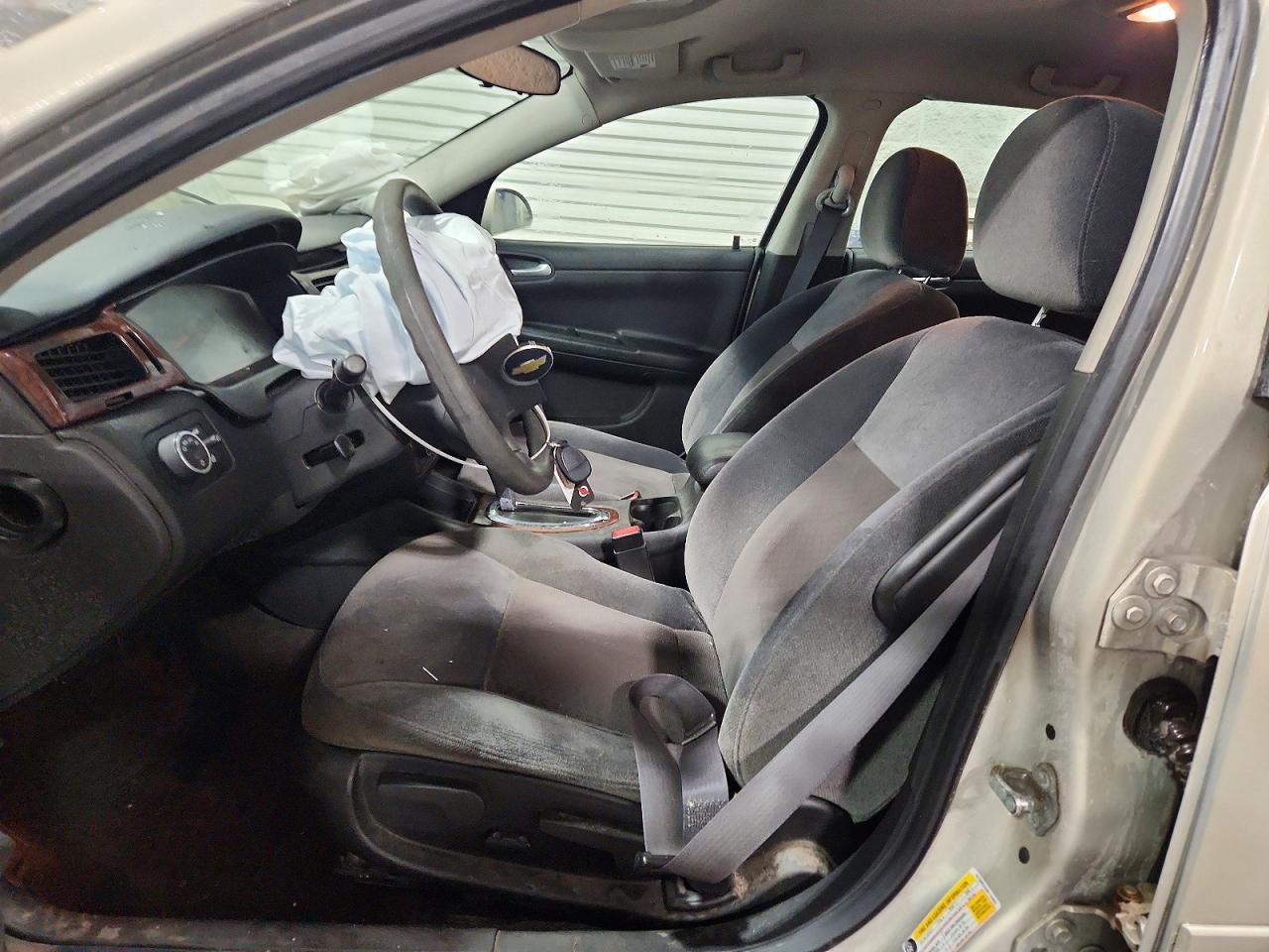 2011 Chevrolet Impala Ls - Image 7