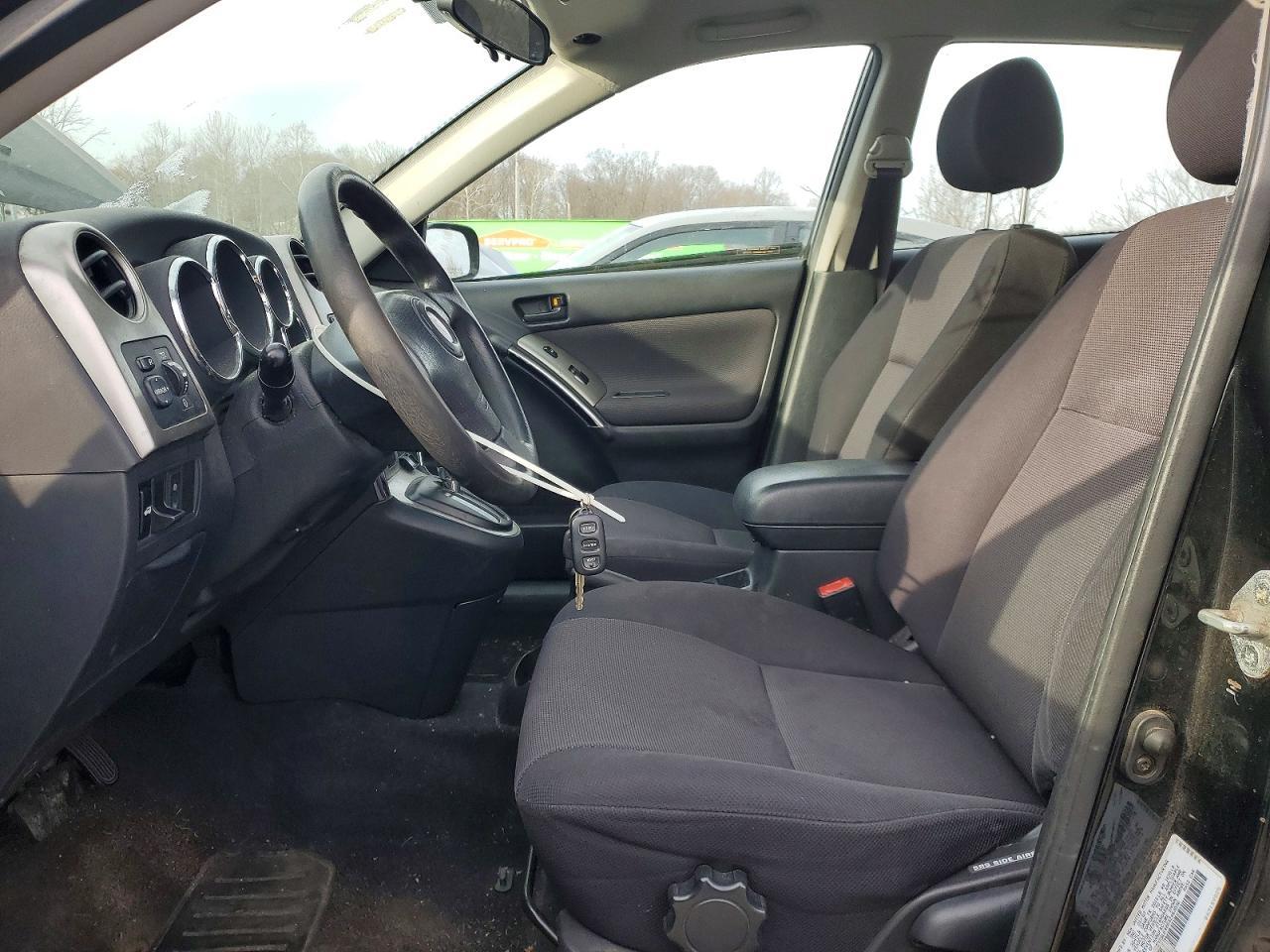 2003 Pontiac Vibe - Image 7